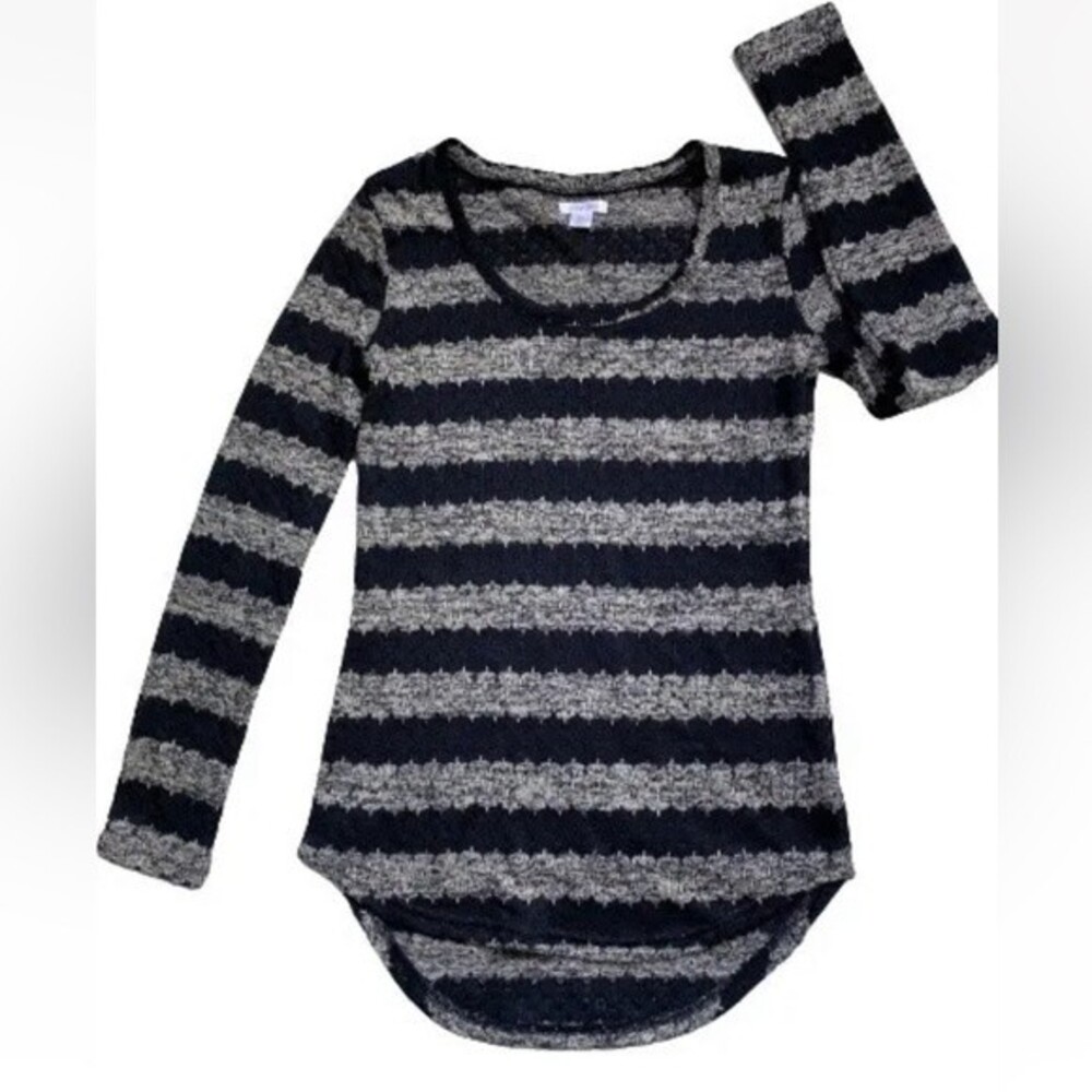 Xhilaration Womens Knit Top Sweater Long Sleeve Size S/P Striped Black & Beige